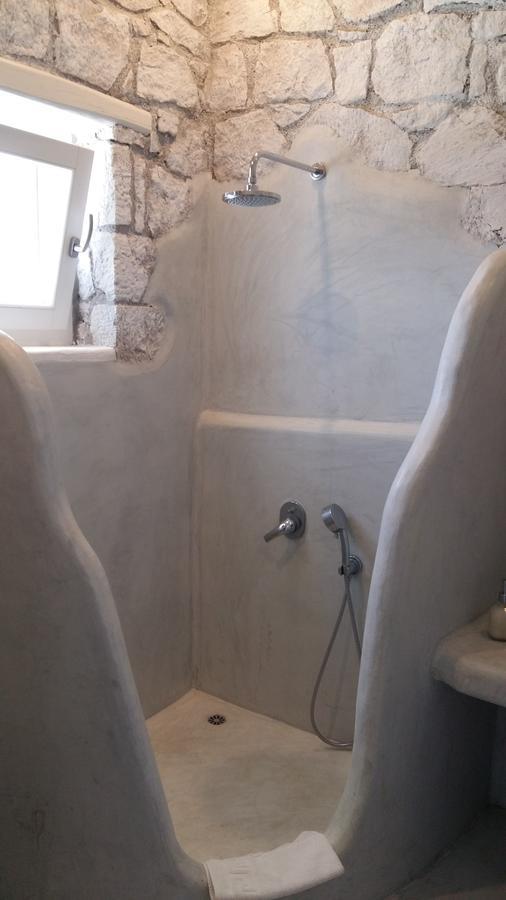 Milo Milo Suites Mandrakia 外观 照片