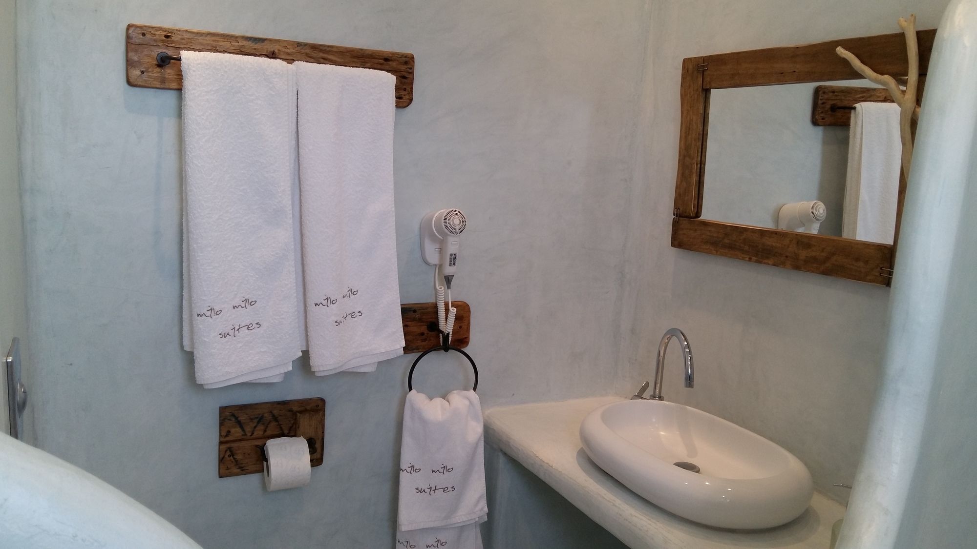 Milo Milo Suites Mandrakia 外观 照片